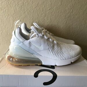 Nike Air Max 270 Sneakers
